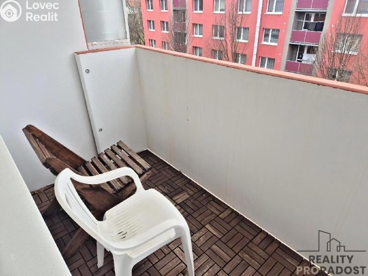 Продажа квартиры 4+1 Hustopeče, U Větrolamu č. 8