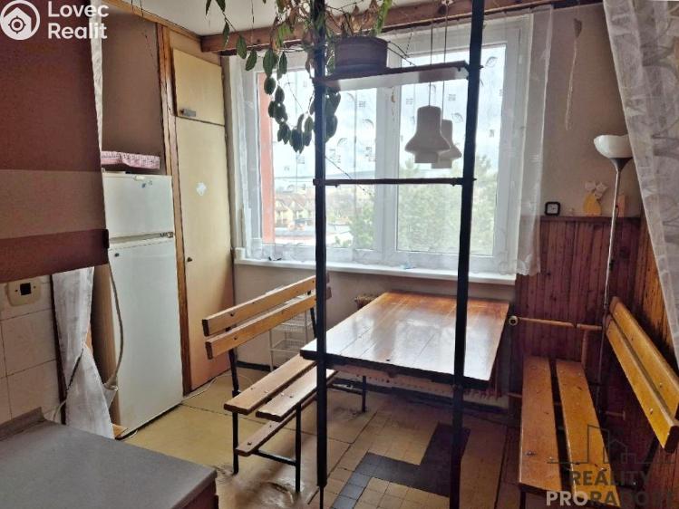 Продажа квартиры 4+1 Hustopeče, U Větrolamu č. 13