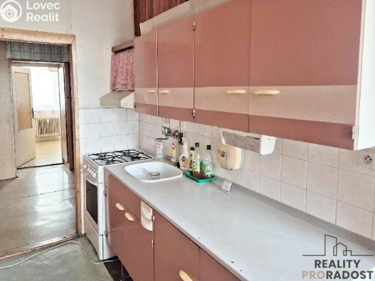 Продажа квартиры 4+1 Hustopeče, U Větrolamu č. 17