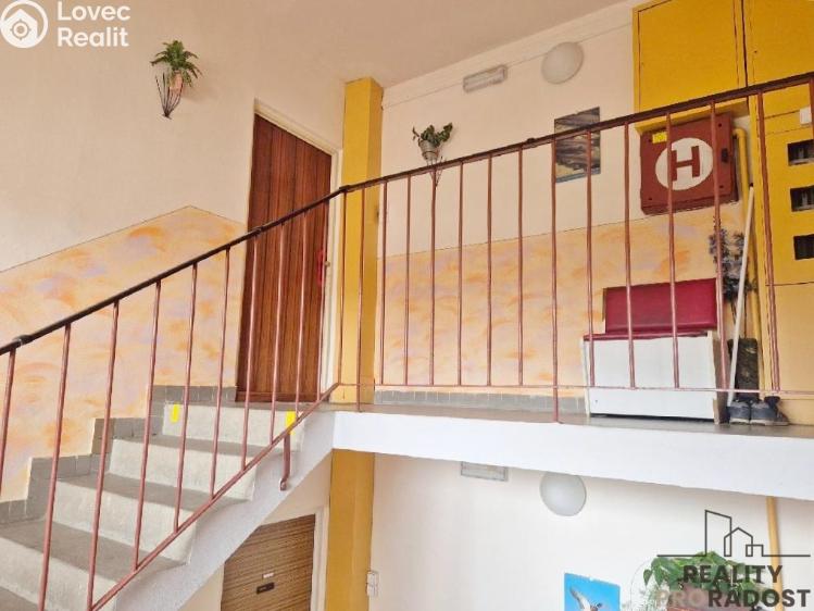 Продажа квартиры 4+1 Hustopeče, U Větrolamu č. 21