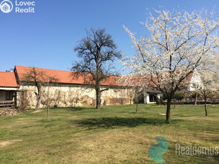 Prodej zemědělské usedlosti Skrýchov u Malšic č. 25