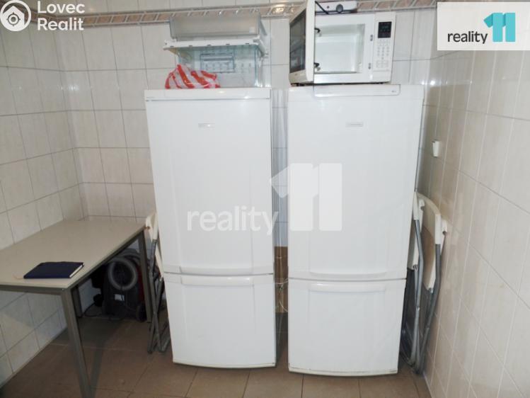 Pronájem kanceláře Jesenice, Hrnčířská č. 4