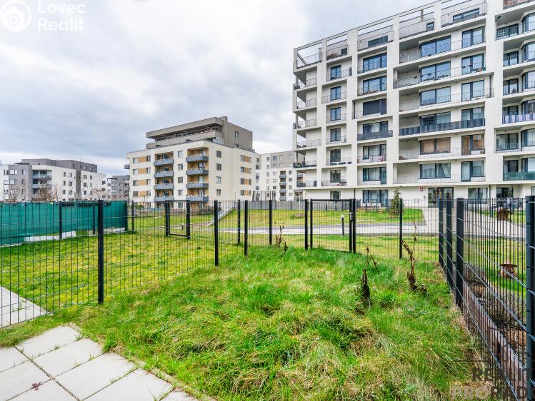 Sale apartment 1+KK Praha, Smržových č. 5