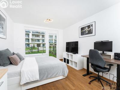 Sale apartment 1+KK Praha, Smržových č. 1