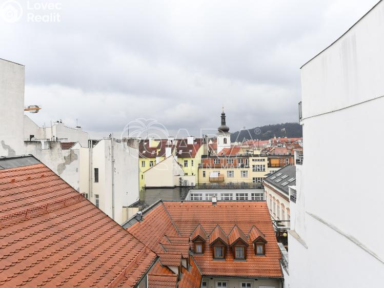 Pronájem bytu 3+1 Praha, Spálená 96/27 č. 8