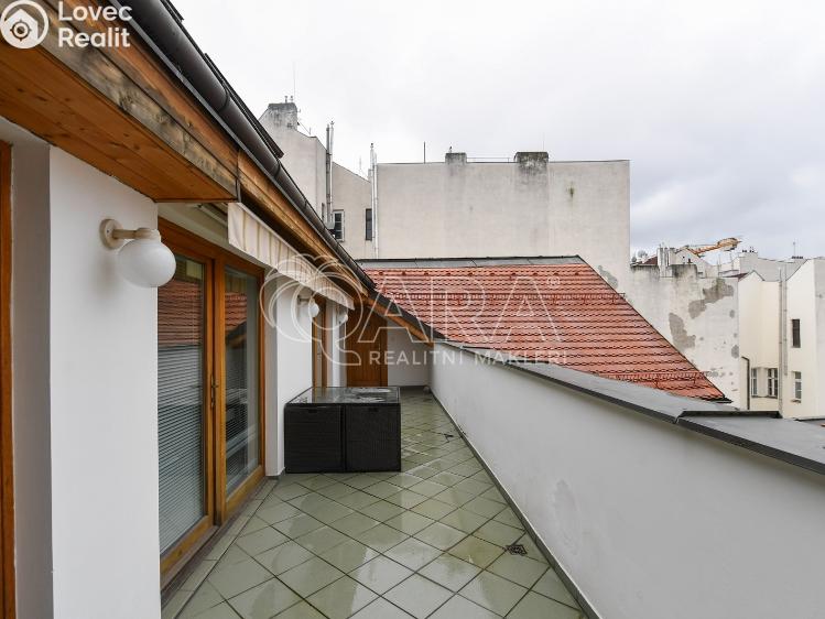 Pronájem bytu 3+1 Praha, Spálená 96/27 č. 20