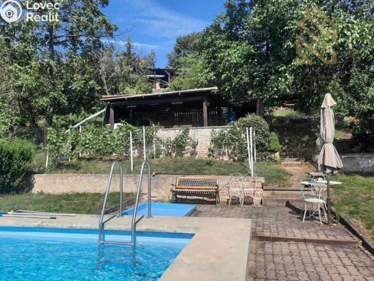 Prodej rodinného domu Velké Žernoseky č. 2