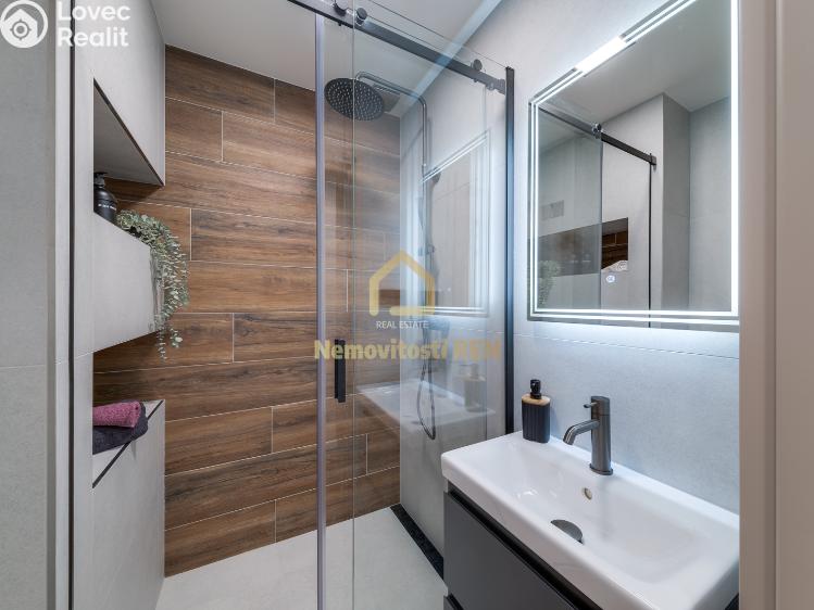 Sale apartment 3+KK Ostrava, Kosmonautů č. 3