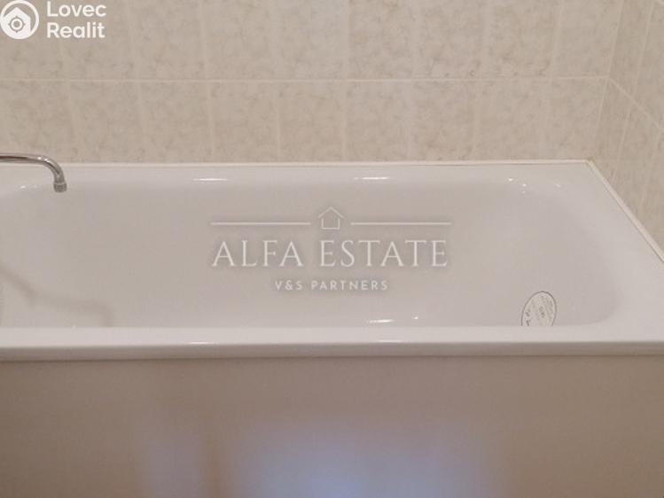 Pronájem bytu 3+1 Chodov, 1. máje č. 5