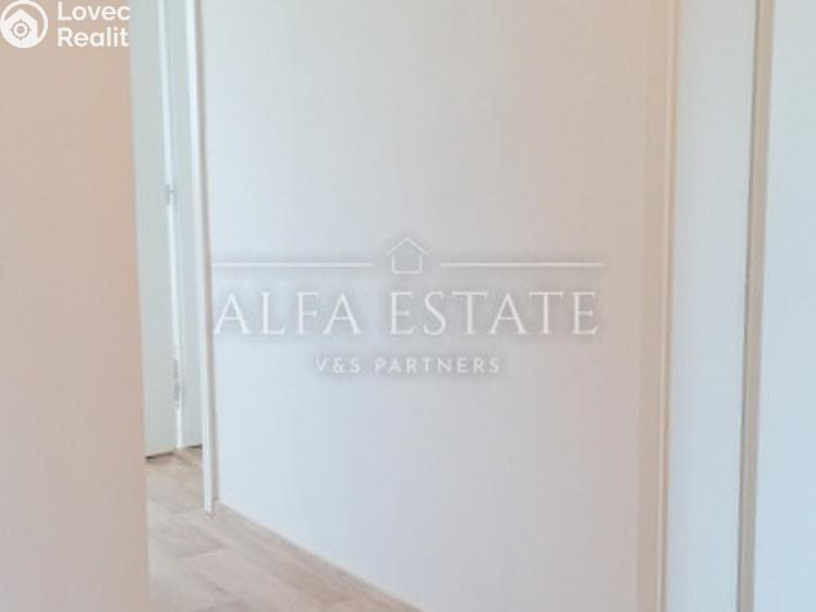 Pronájem bytu 3+1 Chodov, 1. máje č. 13