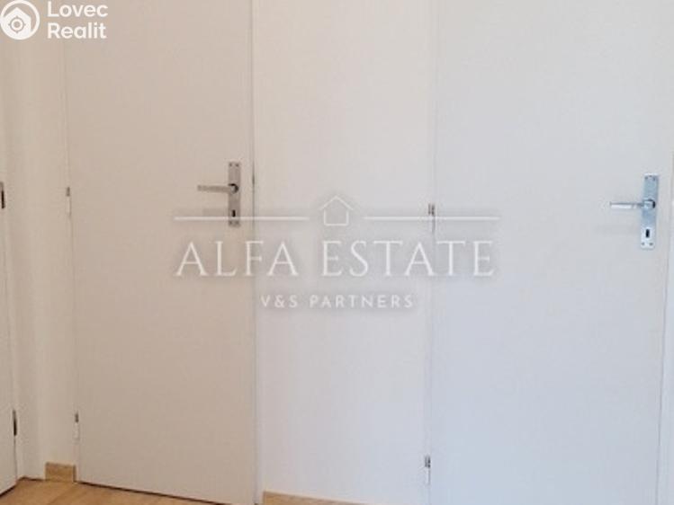 Pronájem bytu 3+1 Chodov, 1. máje č. 14