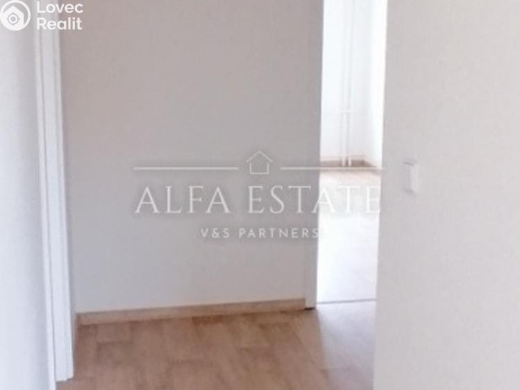 Pronájem bytu 3+1 Chodov, 1. máje č. 19