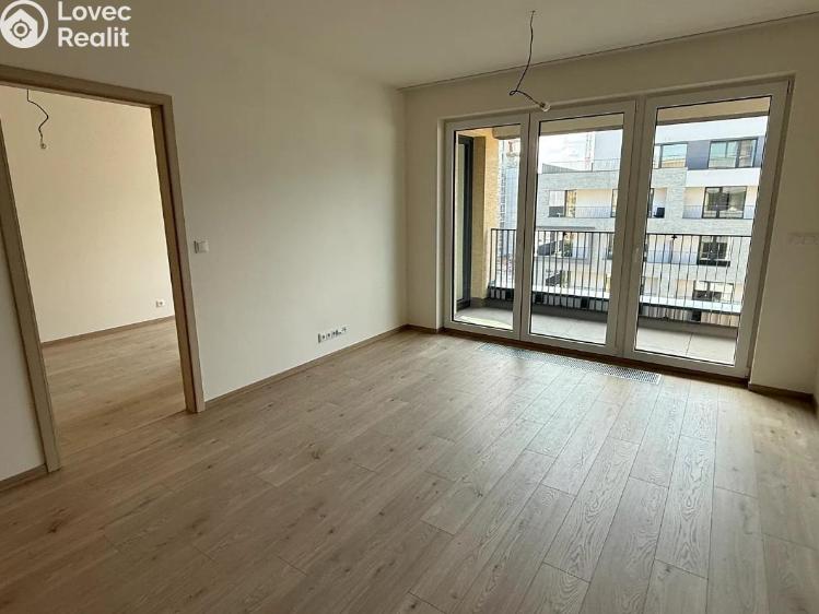 Prodej bytu 2+KK Praha, Poděbradská č. 2