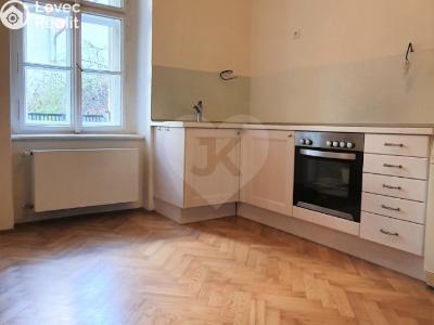 Pronájem bytu 2+KK Praha, Dobrovského č. 3