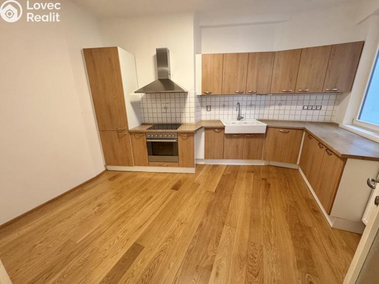 Pronájem bytu 4+KK Ostrava, Krakovská č. 15