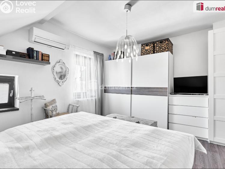 Prodej bytu 4+1 Karlovy Vary, Příčná č. 8