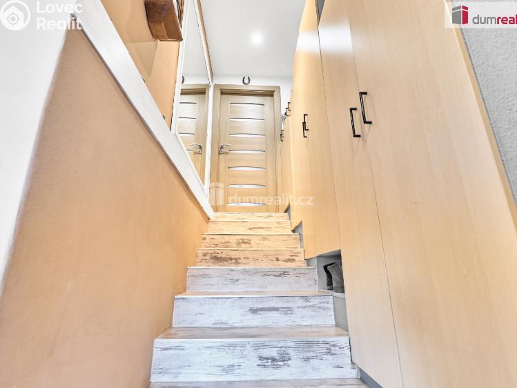 Prodej bytu 4+1 Karlovy Vary, Příčná č. 19