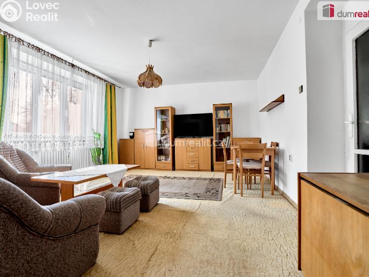 Prodej bytu 2+1 Ostrov, Horská č. 3