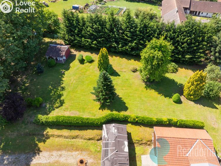 Продаж сімейного будинку Ponědrážka č. 22