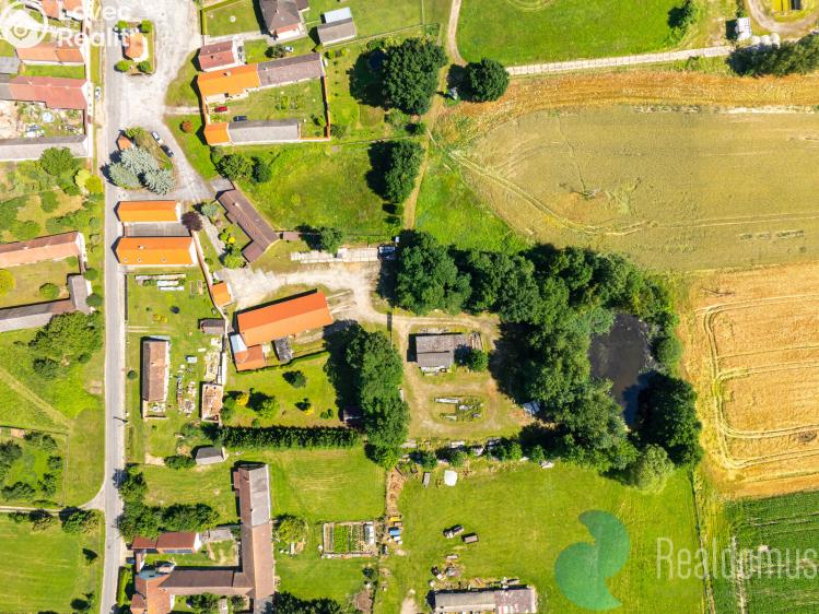 Sale family house Ponědrážka č. 36