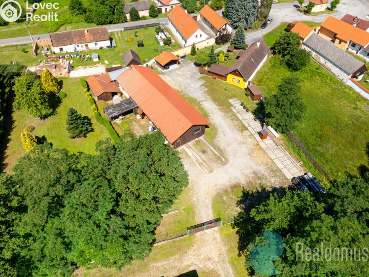 Sale family house Ponědrážka č. 38