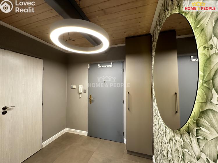 Pronájem bytu 3+KK Praha 8, Novákových č. 21