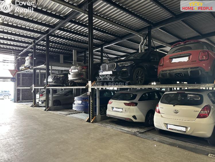 Pronájem bytu 3+KK Praha 8, Novákových č. 27