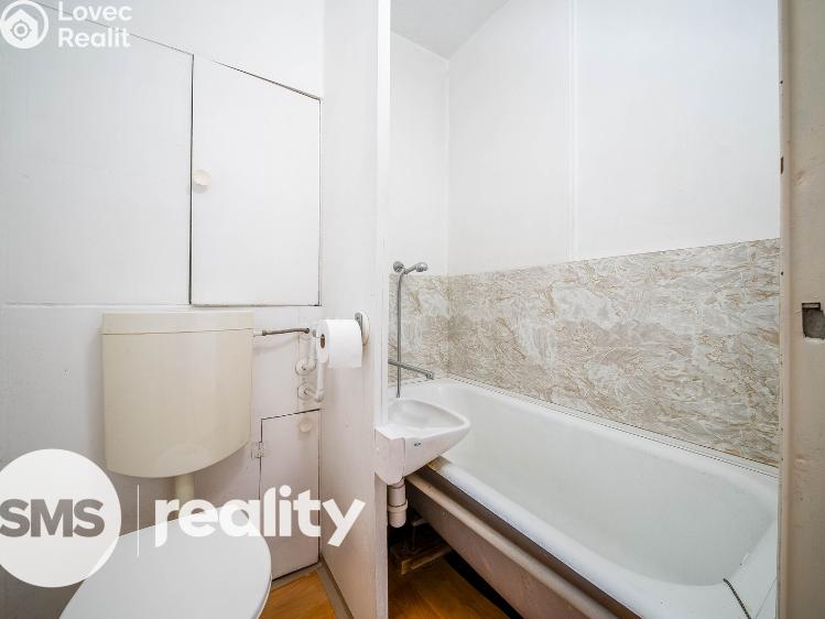 Sale apartment 2+1 Hradec Králové, Ječná 674/4 č. 17