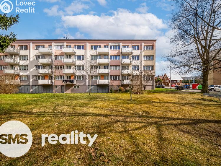 Sale apartment 2+1 Hradec Králové, Ječná 674/4 č. 21