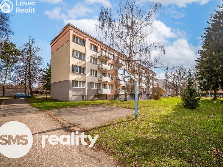 Sale apartment 2+1 Hradec Králové, Ječná 674/4 č. 22