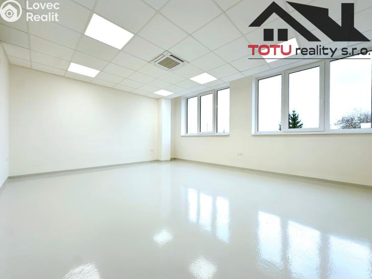 Pronájem kanceláře Jaroměř, Jezbinská č. 6