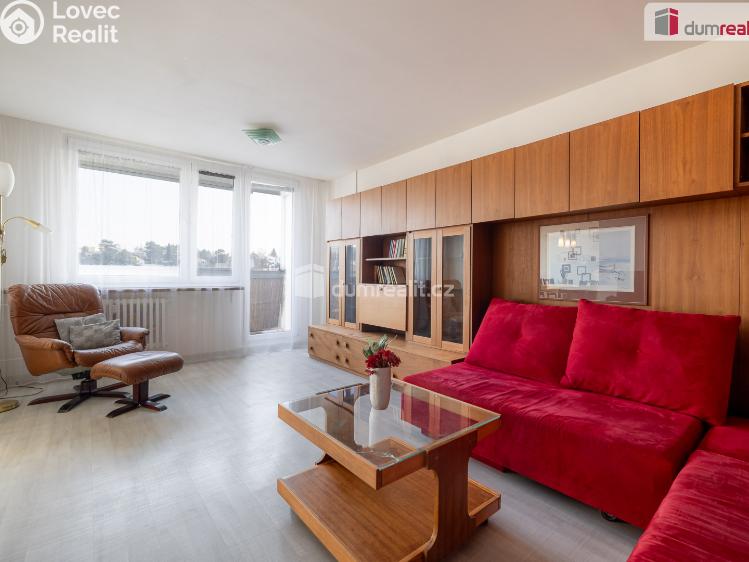 Prodej bytu 3+1 Praha 17, Nevanova č. 12