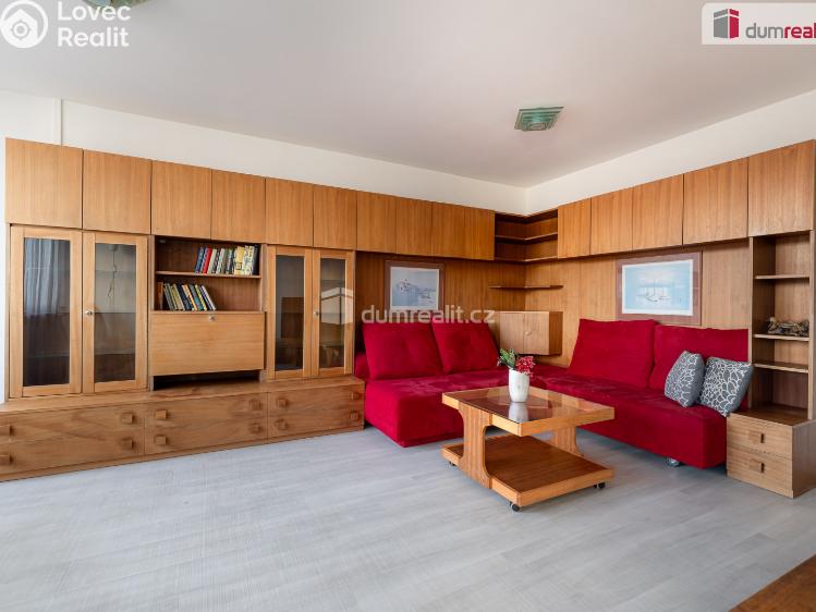 Prodej bytu 3+1 Praha 17, Nevanova č. 13