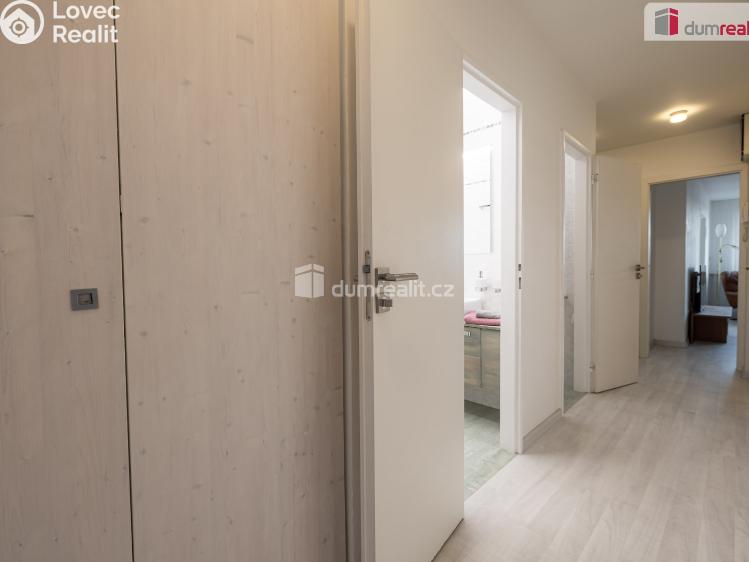 Prodej bytu 3+1 Praha 17, Nevanova č. 17