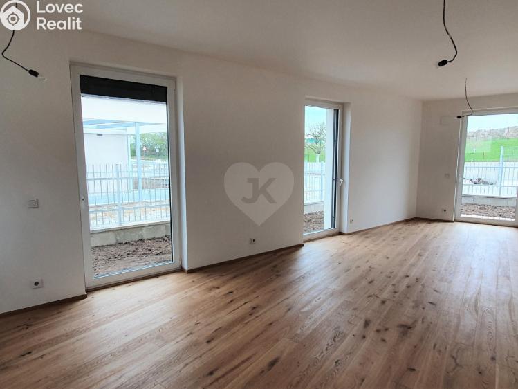 Аренда квартиры 2+KK Praha, Ke Tvrzi č. 3