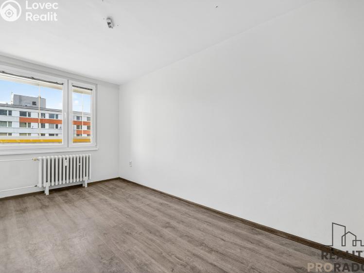 Pronájem bytu 3+1 Pardubice, Partyzánů 349 č. 13