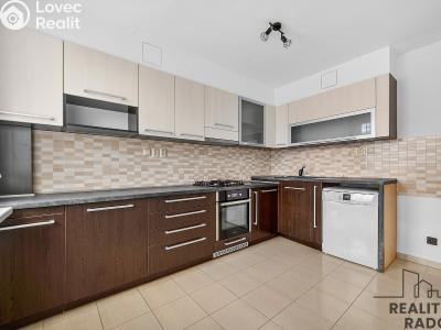 Pronájem bytu 3+1 Pardubice, Partyzánů 349 č. 4