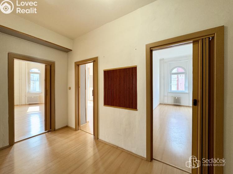 Pronájem bytu 3+1 Karlovy Vary, Foersterova č. 11