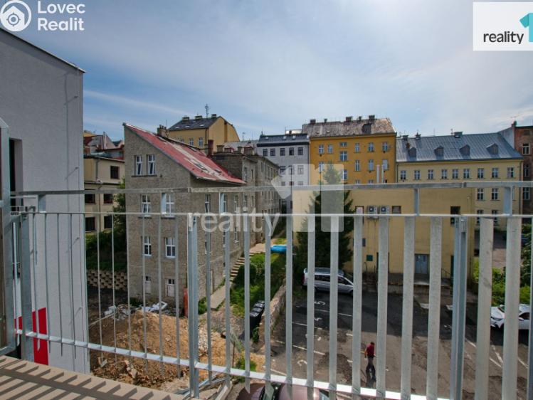 Pronájem bytu 2+KK Liberec, Papírová č. 6