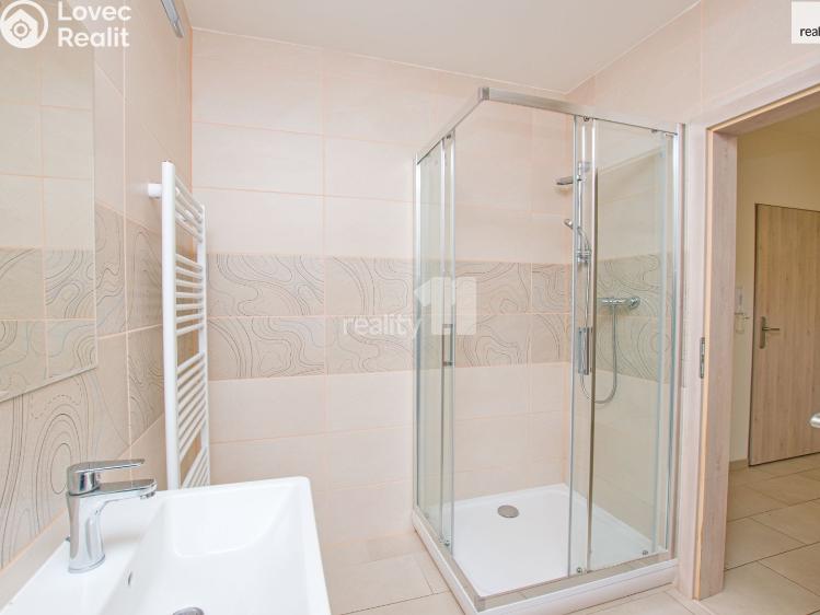 Pronájem bytu 2+KK Liberec, Papírová č. 14