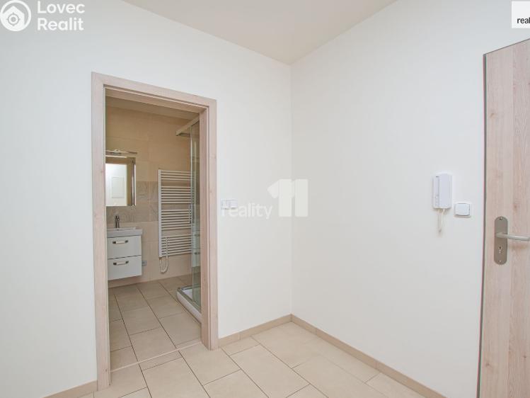 Pronájem bytu 2+KK Liberec, Papírová č. 15