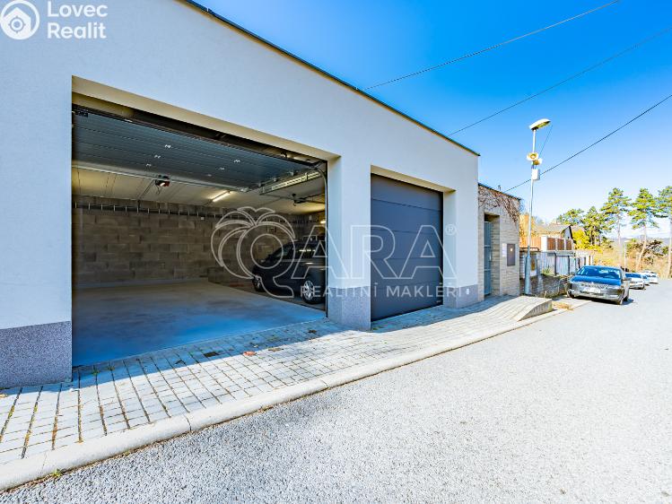 Pronájem bytu 2+KK Roztoky, Wolkerova č. 12