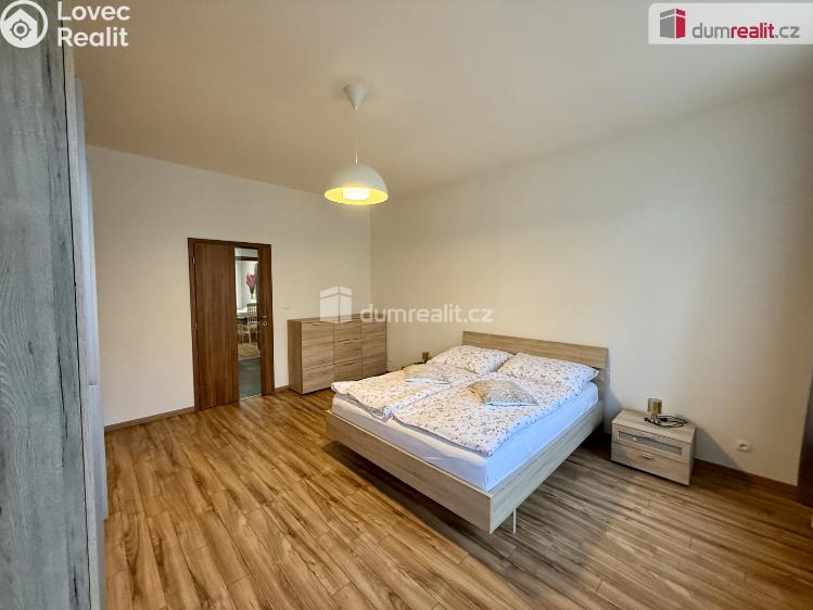 Pronájem bytu 2+1 Mariánské Lázně, Hlavní třída č. 11