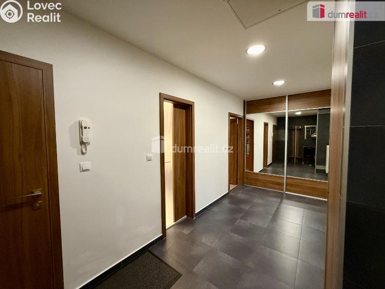 Pronájem bytu 2+1 Mariánské Lázně, Hlavní třída č. 15