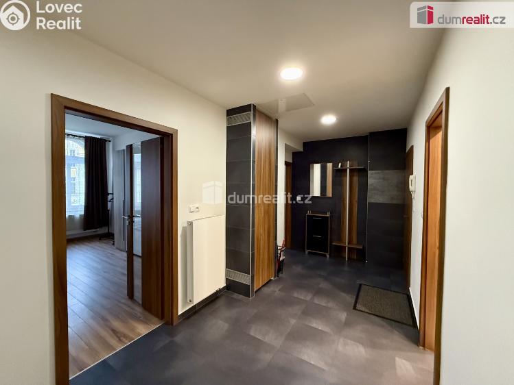 Pronájem bytu 2+1 Mariánské Lázně, Hlavní třída č. 17