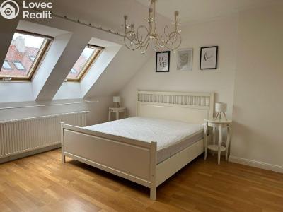 Pronájem bytu 3+KK Praha, Lublaňská č. 5