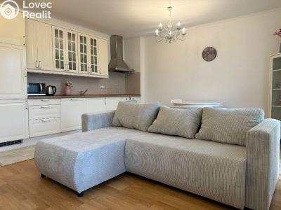 Pronájem bytu 3+KK Praha, Lublaňská č. 2