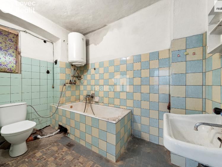 Prodej rodinného domu Tuchoraz č. 12