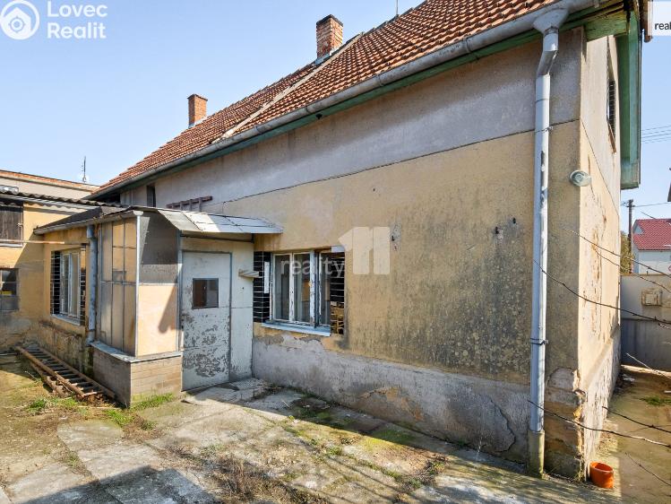 Prodej rodinného domu Tuchoraz č. 17