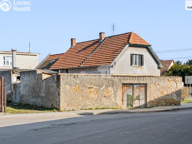 Prodej rodinného domu Tuchoraz č. 19